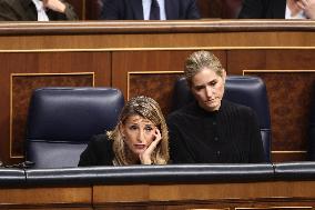 Government Faces Control Session Amid Anniversary