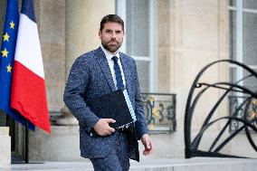 Weekly Cabinet Meeting - Paris AJ