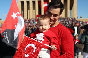 Turkish People Celebrate Republic Day
