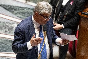 Questions to the government - Paris