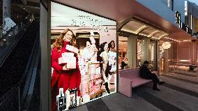 LANCOME  90th Anniversary Pop-up Store