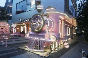 LANCOME  90th Anniversary Pop-up Store