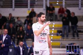 VOLLEY - Superlega Serie A - Cisterna Volley vs Yuasa Battery Grottazzolina 3-2 (25-22, 22-25, 25-21, 22-25,15-13 )
