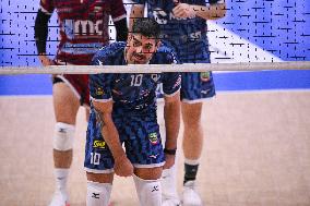VOLLEY - Superlega Serie A - Cisterna Volley vs Yuasa Battery Grottazzolina 3-2 (25-22, 22-25, 25-21, 22-25,15-13 )