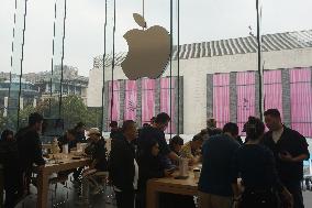 Apple's Q4 2025 Financial Report