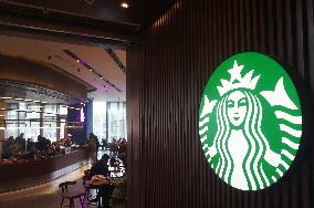 Starbucks China 2025 Q4 Revenue Growth