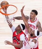 Rockets Defeat Raptors In Toronto - Canada