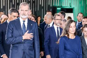 King and Queen of Spain Honor Disaster Victims - Valencia