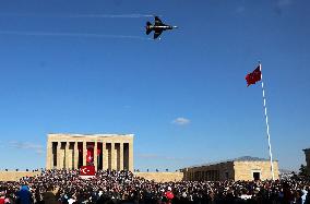 Turkish People Celebrate Republic Day at Anitkabir - Ankara