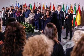 King and Queen of Spain Honor Disaster Victims - Valencia