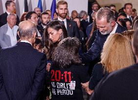 King and Queen of Spain Honor Disaster Victims - Valencia