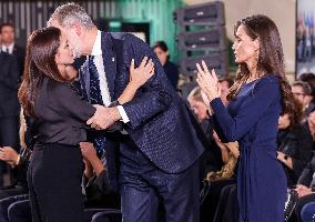 King and Queen of Spain Honor Disaster Victims - Valencia