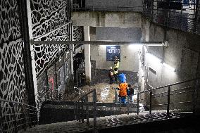 Ligue 1 McDonald s - Paris FC v Lyon - Paris