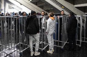 Ligue 1 McDonald s - Paris FC v Lyon - Paris