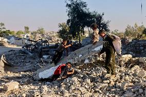 Israeli Hostage Bodies Found - Khan Yunis