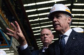 PM Mark Carney Visits the Hanwha Ocean Shipyard - South Korea