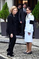 Queen Sofia Signs Condolence Book For Queen Sirikit - Spain
