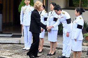 Queen Sofia Signs Condolence Book For Queen Sirikit - Spain
