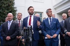 VP Vance, Secretary Duffy, Airline Executives on Government Shutdown