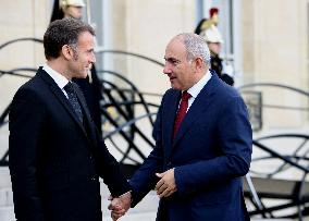 Macron Welcomes Prime Minister Of The Republic Of Armania Nikol Pachinian - Paris