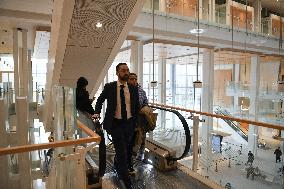 David Guiraud Arriving To His Trial - Paris