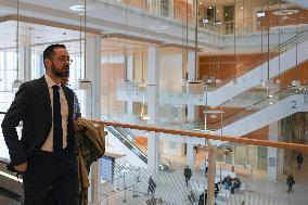 David Guiraud Arriving To His Trial - Paris