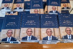 Eric Zemmour Book Signing - Nice