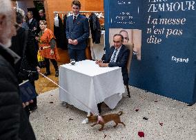 Eric Zemmour Book Signing - Nice