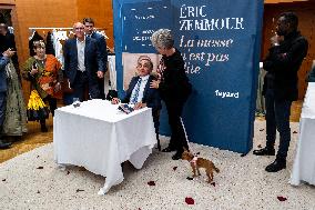 Eric Zemmour Book Signing - Nice