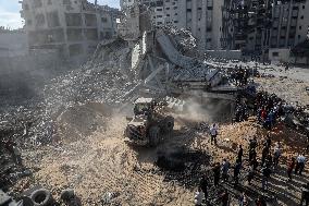 At Least 100 Killed in Israeli Attacks in Recent Days in The Gaza Strip