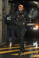 Paris FC v Lyon - Ligue 1 McDonald s - Paris