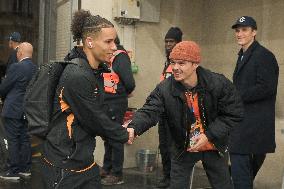 Paris FC v Lyon - Ligue 1 McDonald s - Paris