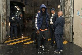 Paris FC v Lyon - Ligue 1 McDonald s - Paris