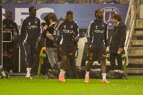 Paris FC v Lyon - Ligue 1 McDonald s - Paris