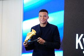 Kylian Mbappe Receives Golden Boot Award - Madrid