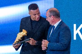 Kylian Mbappe Receives Golden Boot Award - Madrid