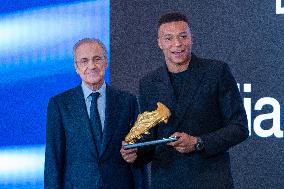 Kylian Mbappe Receives Golden Boot Award - Madrid