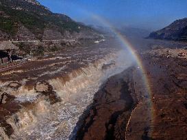 Hukou Waterfall Rainbow Landscape in Linfen