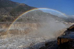 Hukou Waterfall Rainbow Landscape in Linfen