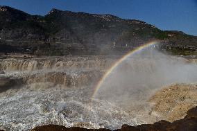 Hukou Waterfall Rainbow Landscape in Linfen
