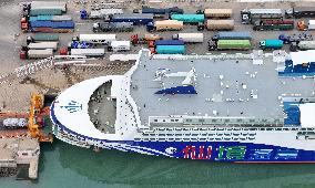 Chinese Ports Cargo Throughput Increased