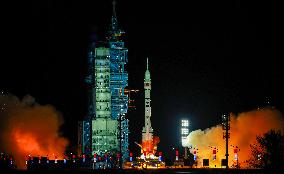 China Launches Shenzhou-21 Crewed Spaceship