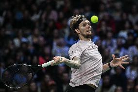 Felix Auger-Aliassime vs Alexander Bublik at Rolex Paris Masters 2025 in Paris FA