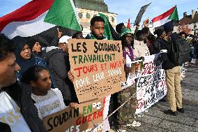 Protest Against Sudan War - Paris