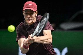 Jannik Sinner vs Alexander Zverev at Rolex Paris Masters 2025 in Paris FA