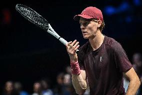 Jannik Sinner vs Alexander Zverev at Rolex Paris Masters 2025 in Paris FA