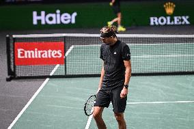 Jannik Sinner vs Alexander Zverev at Rolex Paris Masters 2025 in Paris FA