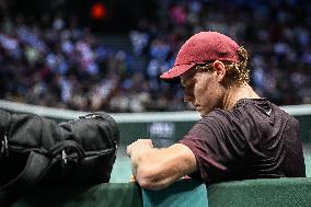 Jannik Sinner vs Alexander Zverev at Rolex Paris Masters 2025 in Paris FA