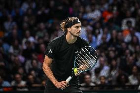 Jannik Sinner vs Alexander Zverev at Rolex Paris Masters 2025 in Paris FA