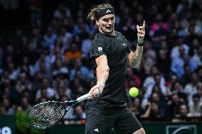 Jannik Sinner vs Alexander Zverev at Rolex Paris Masters 2025 in Paris FA